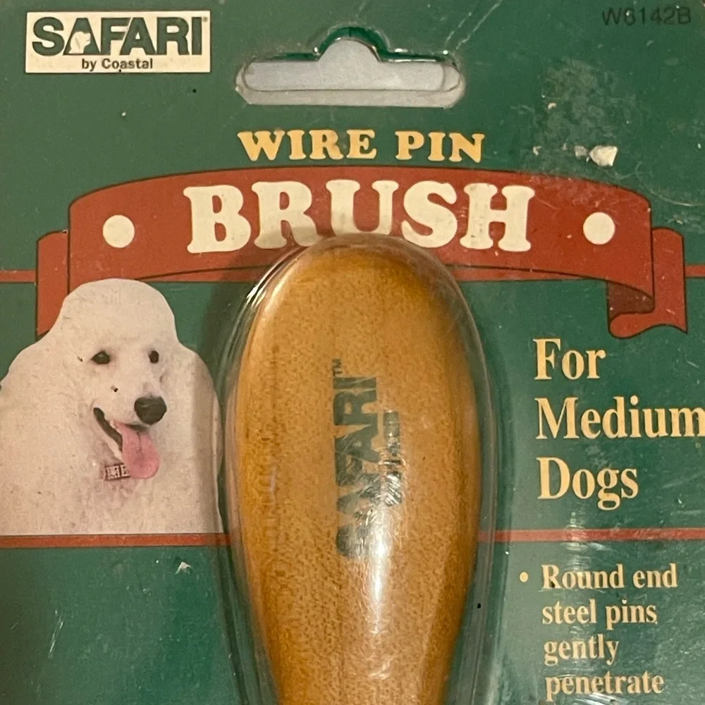 Safari Dog Brush Set of 5 New in Pack